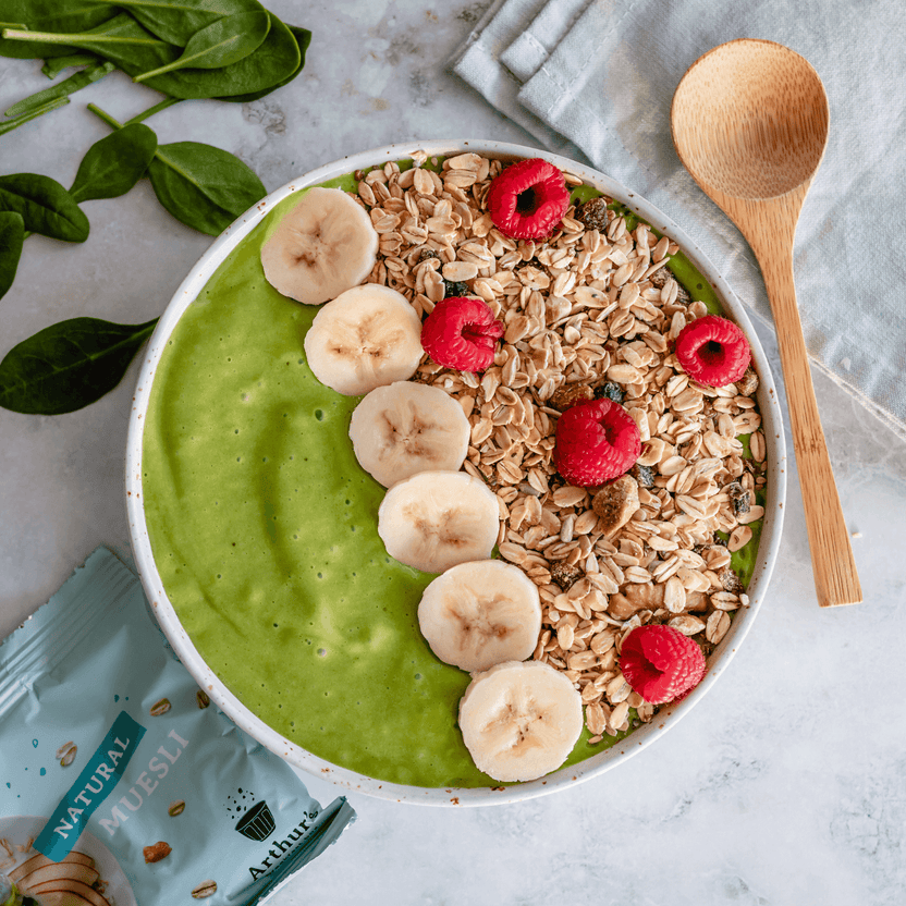 Smoothie bowl met muesli topping